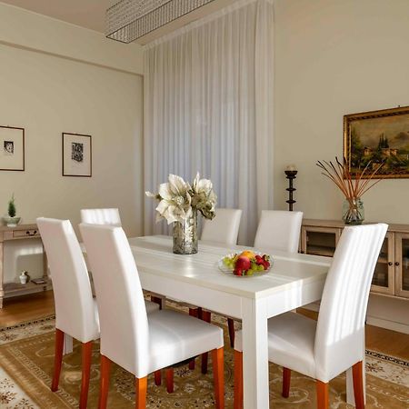 Casa Gramsci Luxury Apartment Пезаро Екстер'єр фото